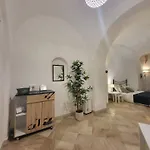 La Perla Nel Castello 卡利亚里
