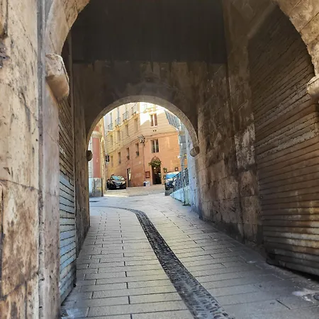 Lejlighed La Perla Nel Castello Cagliari